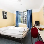 Pegasus Hostel *
