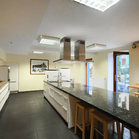 شباب بيغاسوس بيت شباب